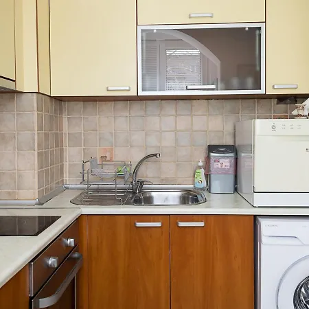 Sunny 2-bedroom Flat Near Sea Garden I Chayka, By Flat Mаnаger アパート
