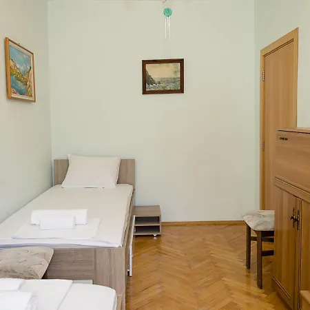 Apartment Sunny 2-bedroom Flat Near Sea Garden I Chayka, By Flat Mаnаger Varna