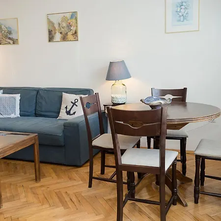 アパート Sunny 2-bedroom Flat Near Sea Garden I Chayka, By Flat Mаnаger