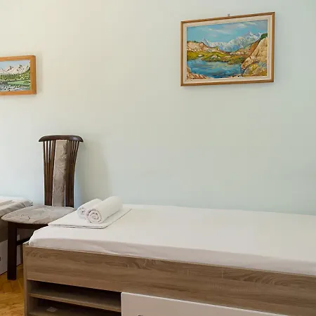 Sunny 2-bedroom Flat Near Sea Garden I Chayka, By Flat Mаnаger アパート