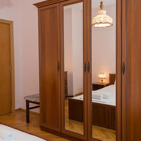 Sunny 2-bedroom Flat Near Sea Garden I Chayka, By Flat Mаnаger 바르나