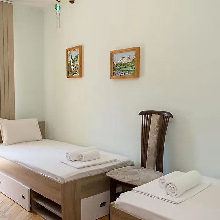 Sunny 2-bedroom Flat Near Sea Garden I Chayka, By Flat Mаnаger * 바르나