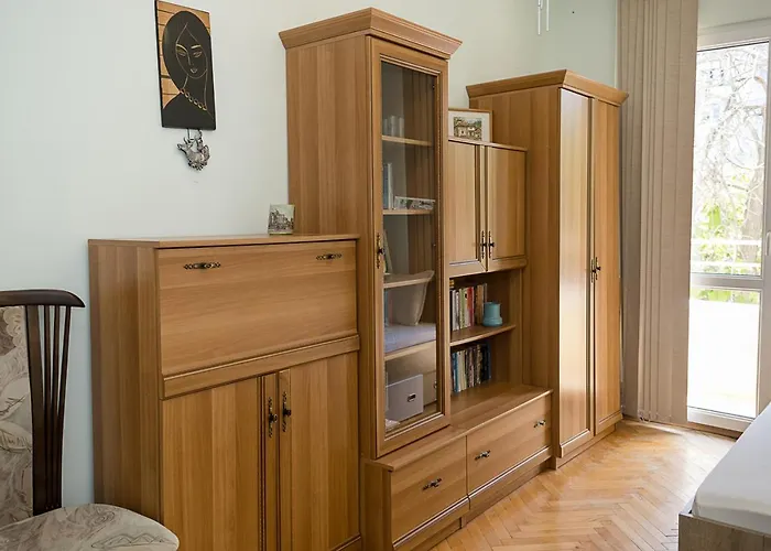 Apartment Sunny 2-bedroom Flat Near Sea Garden I Chayka, By Flat Mаnаger *